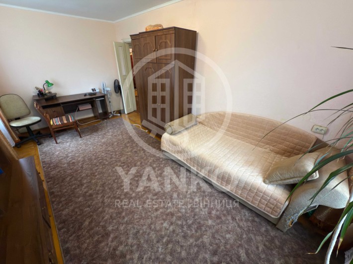 Продаж 3 кім - Вишенька, Юності, поруч парк та озеро - фото 1