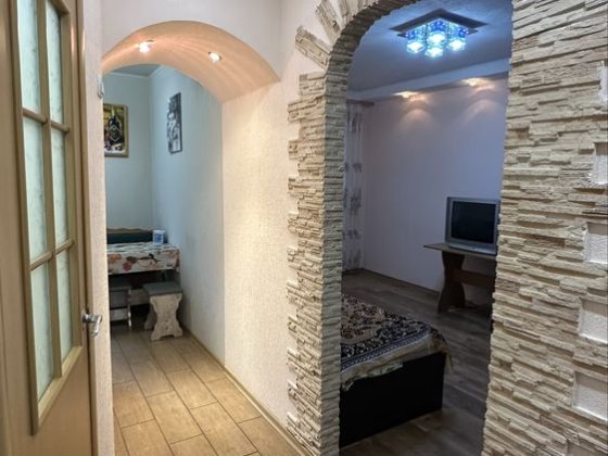 Продаж 1 кімнатної квартири 12 квартал Дніпро