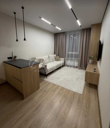 Продаж квартири, ЖК Варшавський Плюс, вул. І. Виговського, Виноградар - фото 1