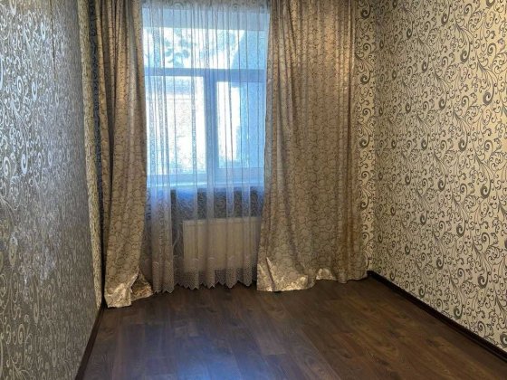 (8) Продам 2-кімнатну квартиру в Центрі 9726 Винница