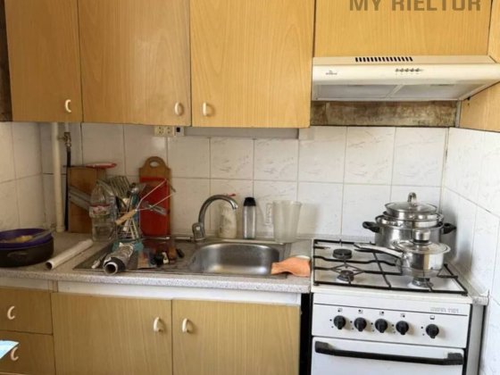 Продаж двокімнатної квартири по вул.Легоцького Ужгород