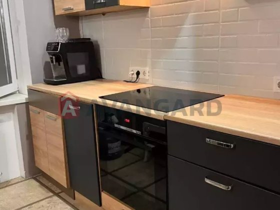 Продам 2 комнатную квартиру на ж.м.Красный Камень Дніпро