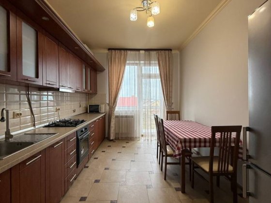 Продаж просторої 3 кімнотної квартири з газом Ужгород