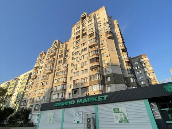 Продаж унікальної дворівневої 5-ти кімнатної квартири р-н Митниця Черкаси