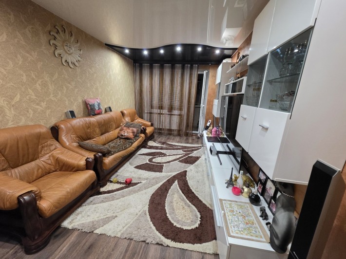 Продажа 3к квартиры,  автономная, РЕМОНТ,  Тополь - фото 1