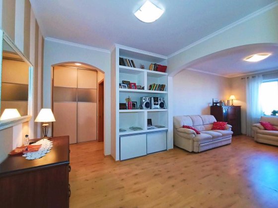 Продаж квартири 75 м2 з ремонтом, меблями, технікою, район Бойова! Чернигов