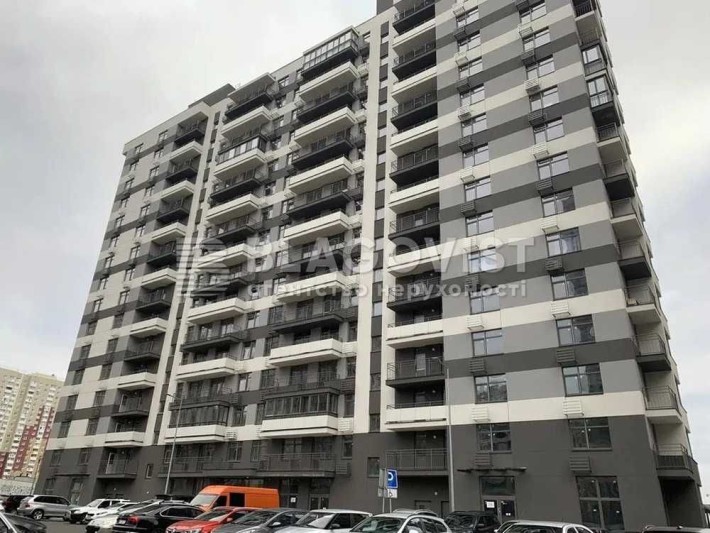 Варшавський-2 Подільський 2к квартира на Олександра Олеся 7 - фото 1