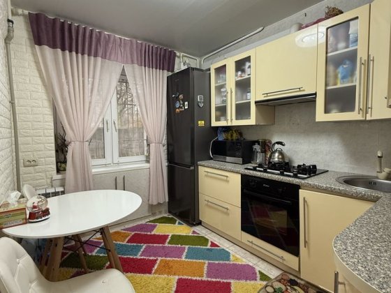 Продм 2х кімн квартиру за ТРЦ Даффі Науки Запорізьке шосе Днепр