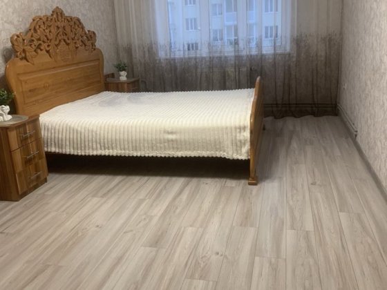 Продам 1 кімнатну квартиру по вул.  Єськова Чернігів