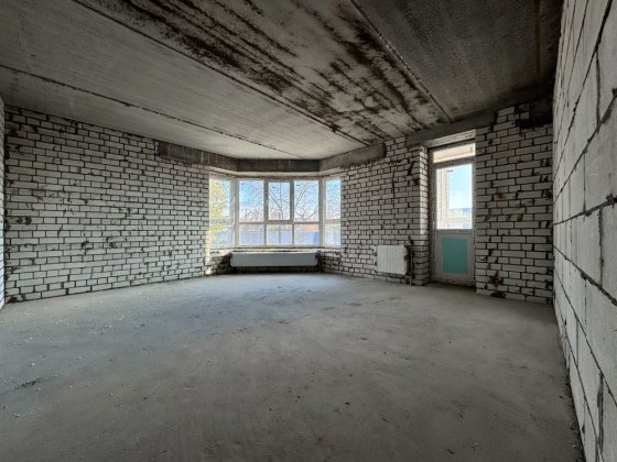 Продам 2х кімнатну квартиру, вул. Лісова, р-н Голівуд Чернигов