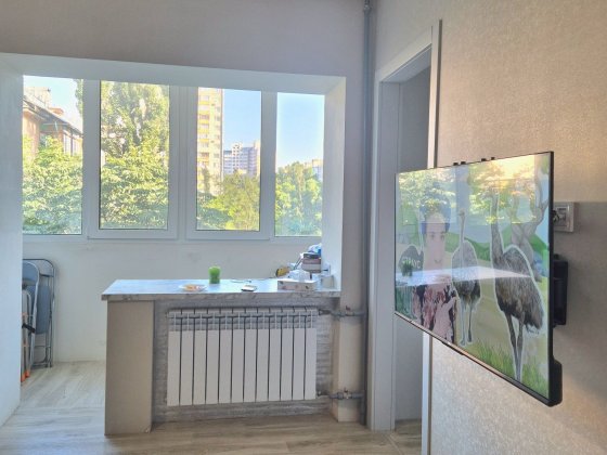 Затишна квартира Київ