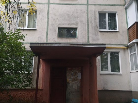 Продам трёхкомнатную квартиру р-н Боевой Чернигов