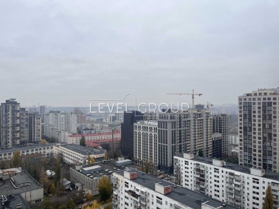 3-кім квартира 89м² з паркінгом, центр Печерська пров. Лабораторний 6 Київ