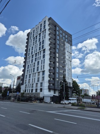 Продам однокімнатну квартиру в новобудові по проспекту Перемоги 131 - фото 1