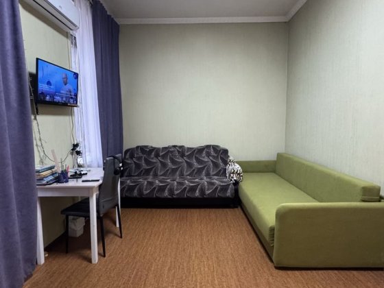 Продам 1к квартиру ул.Владимира Великого 40. Центр города. Днепр