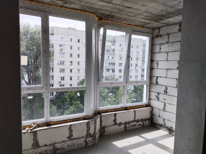 Продаж 1-кімнатної квартири в новобудові на Амброса 35 - фото 1