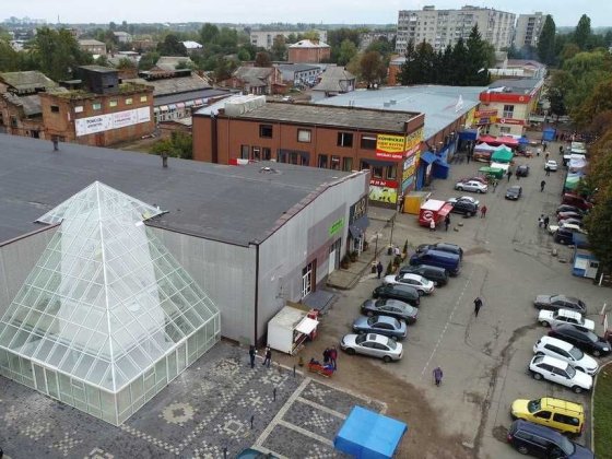 Продам бюджентну 1 кімнатну квартиру з гарним розташуванням Чернигов