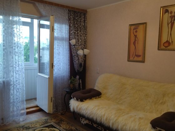 Продам трёхкомнатную квартиру ул. Толстого Чернигов