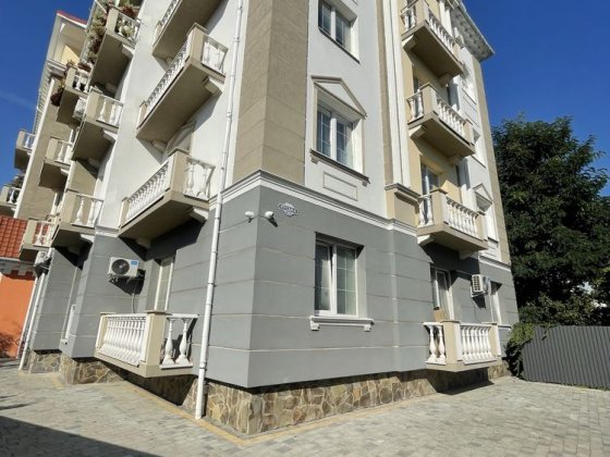 Продаж 4 кімнатної квартири центр Руська 30 Ужгород