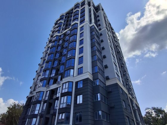 ЖК" Kиїв SKY" 52м2 ЗДАН!! Центр  Продаж 1 кім квартири Чернігів