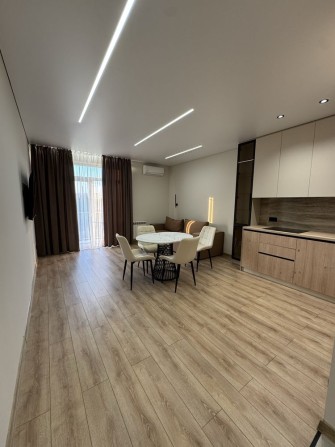 Продаж  квартири у центрі міста - фото 1