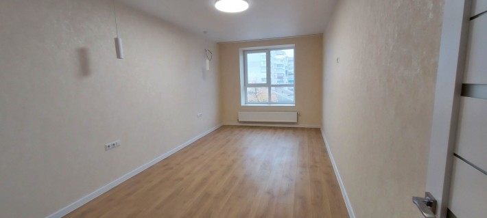 Продам квартиру з ремонтом - фото 1