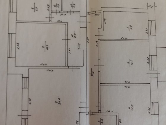 Продам велику простору 5-кімнатну квартиру Винница