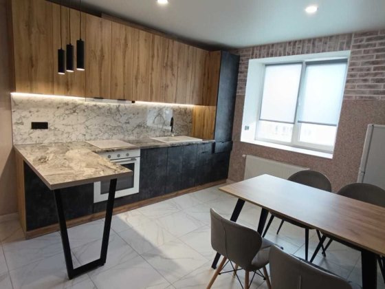 Продається двокімнатна квартира на Юності Винница