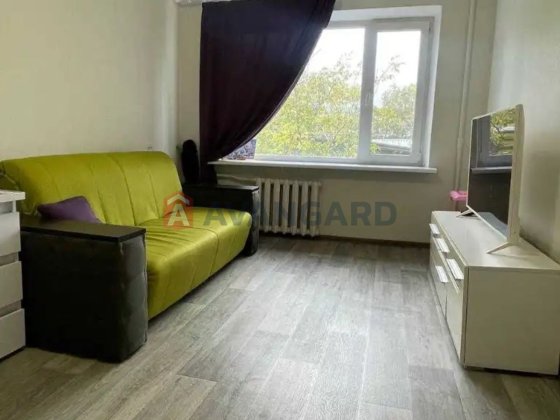 Продам 1-ком. ж/м Парус Днепр