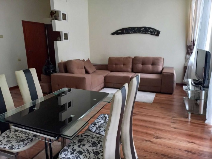 Продам 3к квартиру 83кв.м Центр, парк Глобы, пр.Яворницкого - фото 1