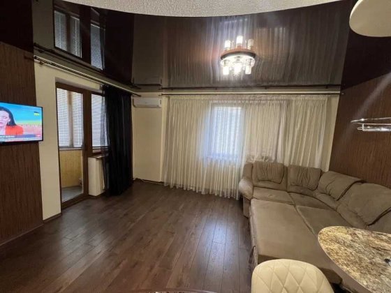 Продаж квартири на березі Дніпра Черкассы