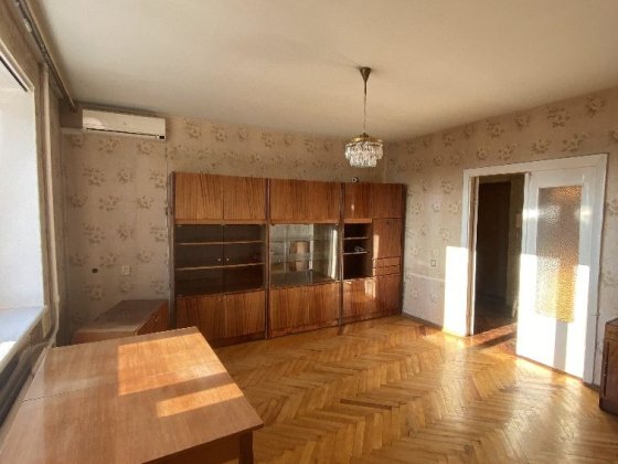 Квартира в районі ринку Нива! Є-Відновлення! Чернигов