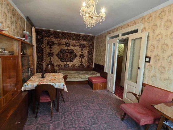 Продам 3-кімнатну квартиру вул. Преображенська Чернигов