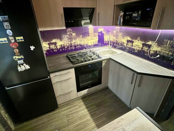 Продаж 2-кім квартири с сучасним ремонтом в центрі міста. єВідновлення Чернигов