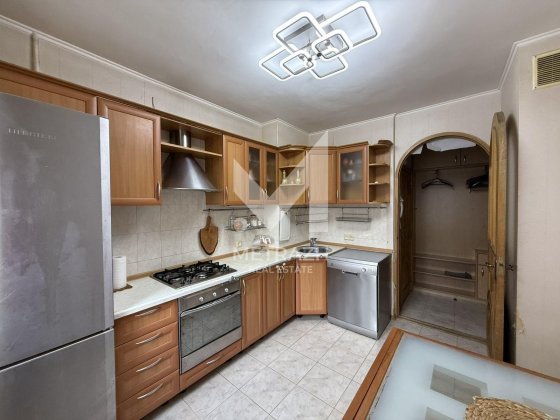 Всі Держпрограми! Готова 3-к, 64,4 м² біля Метро Вирлиця! Киев