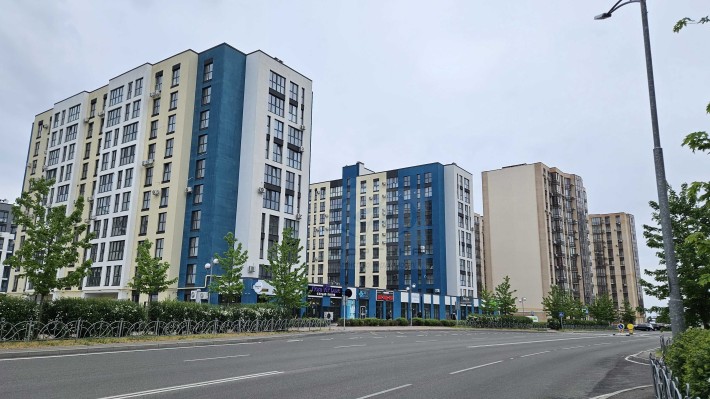 ЄДИНА 3 кім.кв в ЕЛІТНОМУ ЖК Лагуна - 90кв.м. - фото 1