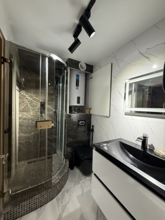 Терміновий продаж Люксової 3 кім. кв - фото 1