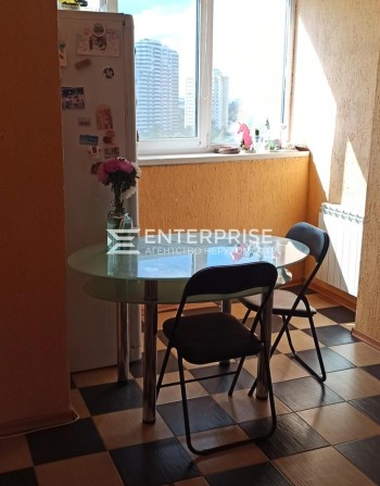 Продаж 3 кімнатна біля метро Дарниця, парк Перемога - фото 1