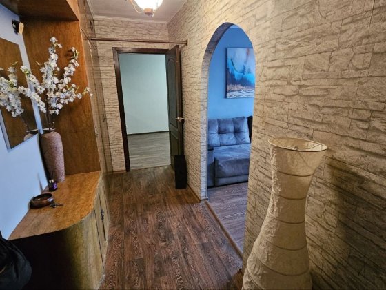 Продам 2к кв Левобережный 3 пр Мира 83 Днепр