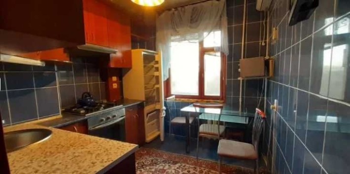 ПРОДАМ 2-ком.Кв 51м2 Улуч.План. Кух.8м2. М/п. Зайти и жить. р.Десна - фото 1