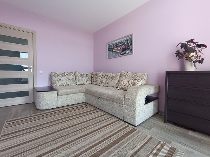 Продам ТРЁХКОМНАТНУЮ квартиру в новострое - фото 1