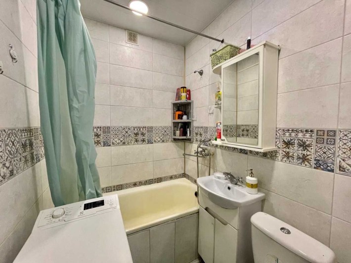 Продам 1 кімнатну, пр. Слобожанський, Батумська, можна по сертифікату - фото 1