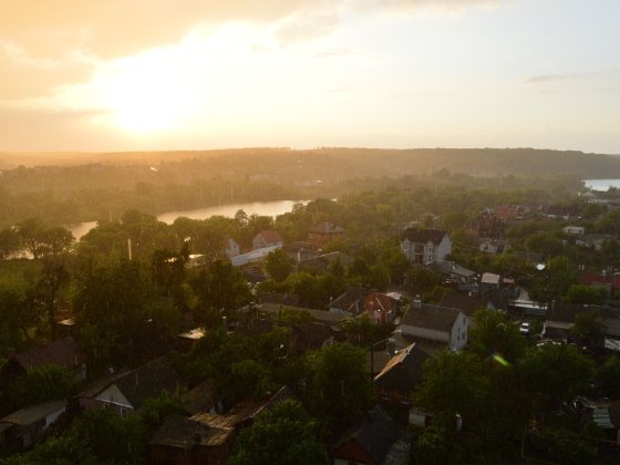 Продам трьох кімнатну квартиру з гарним видом на річку, місто й ліс Винница