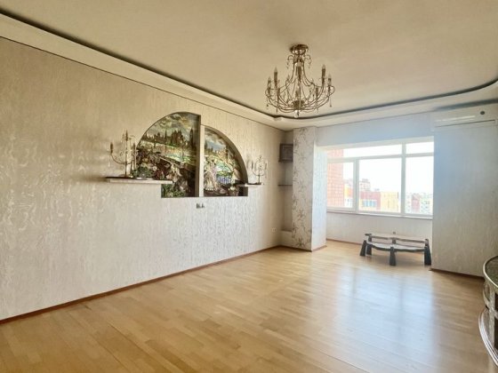 Шикарная видовая квартира по проспекту Победы Чернигов