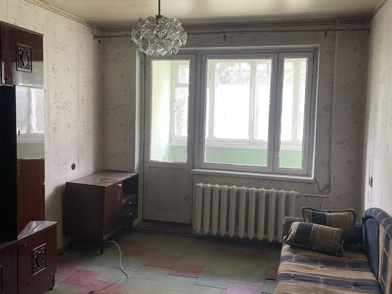 Продається 2х кім. квартира на проспекті Мануйлівського Дніпро