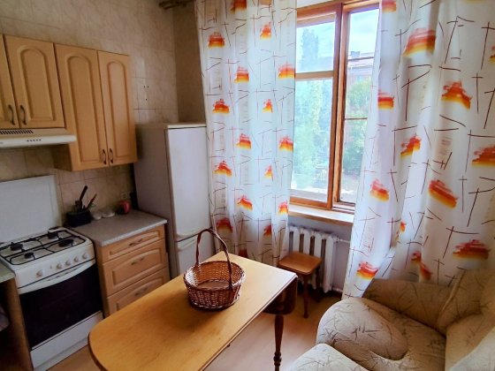 Продам 1к квартира Центр, Мономаха Січеславська Набережна Днепр