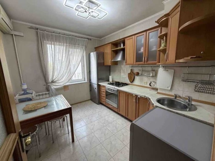 3к квартира 65м², вул. Вірменська 3, З РЕМОНТОМ, Харківський, Позняки - фото 1