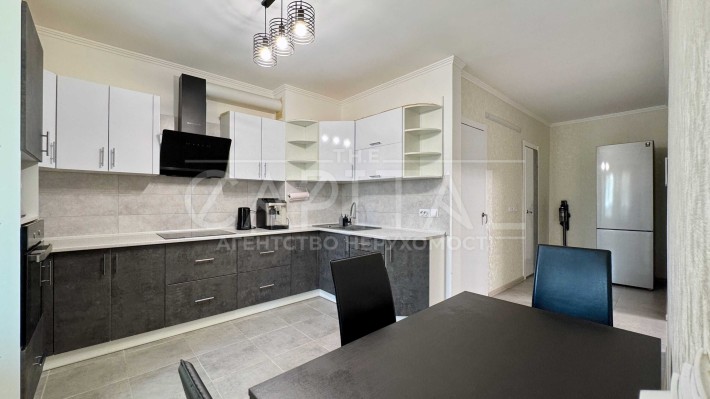 Продаж квартири, пр-т Науки, Голосіївський р-н - фото 1