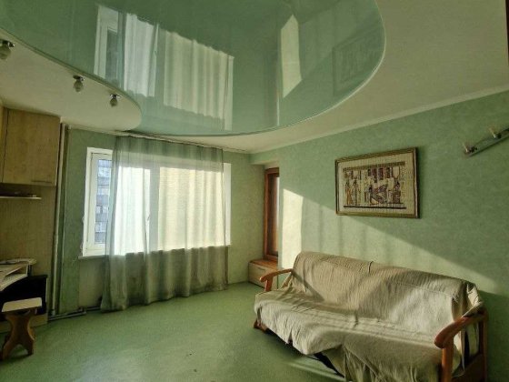 Продам 2к  квартиру  вул. Усенко  , проспет Мира, Лівобережний  3 Днепр