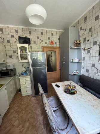 (7) Продаж 3 кімнатної кв. на вул.  М.Зерова  (9499) - фото 1